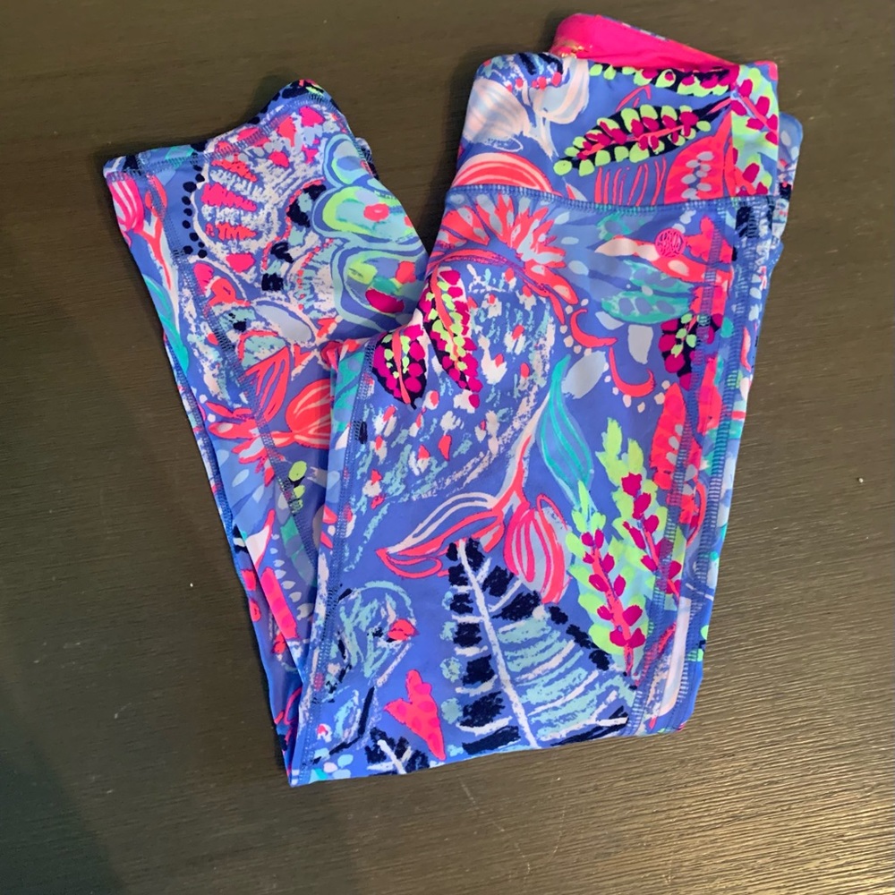 Lilly Pulitzer Small UPF 50+ Luxletic Weekender Cropped